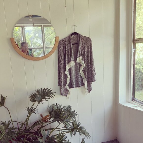 Poncho Sweater with Long Sleeves by Arizona Jeans. Full Fringe on Front Sz 16 XL - Picture 3 of 7